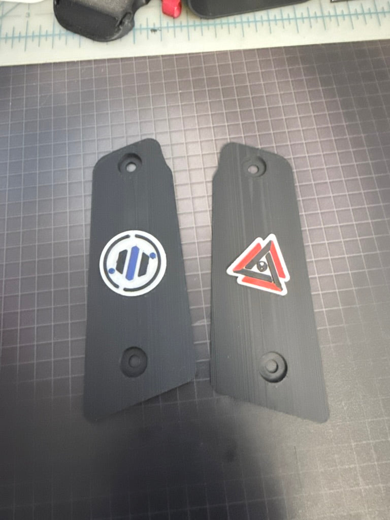 45 Grip Panels